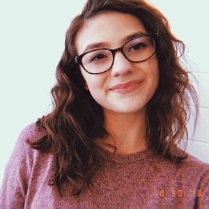 Meet your Posher, Emma